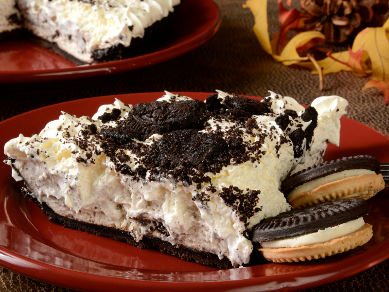Make A Cookies And Cream Pie