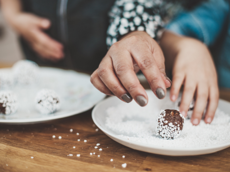 Make Some Cake Balls